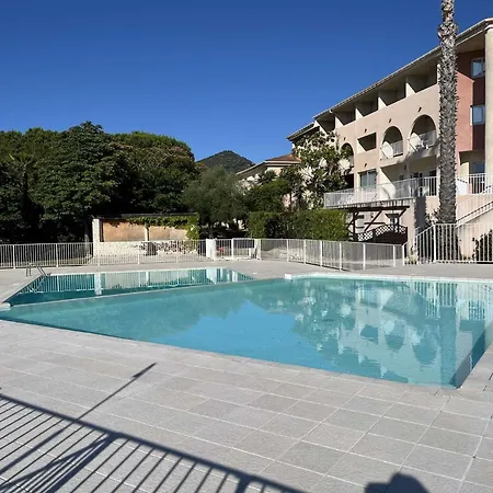 Avec Piscine Florent - Flo300-134 * 圣弗洛朗